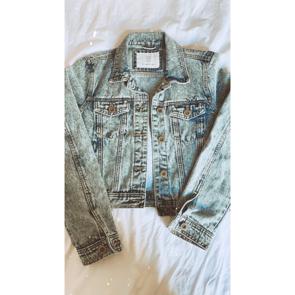 Denim jacket - Picture 3 of 3
